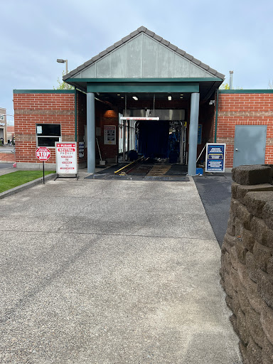 Car Wash «Kiss Car Wash», reviews and photos, 12390 SW Scholls Ferry Rd, Tigard, OR 97223, USA