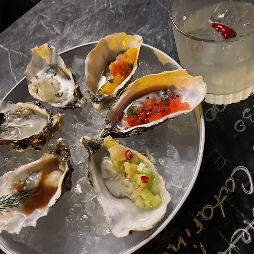 Oyster & Margarita