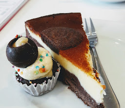 Sugarbird Cupcakes Café photo