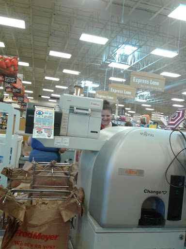 Grocery Store «Fred Meyer», reviews and photos, 33702 21st Ave SW, Federal Way, WA 98023, USA