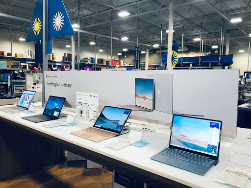 Electronics Store «Best Buy», reviews and photos, 1072 Willow Rd, Northbrook, IL 60062, USA