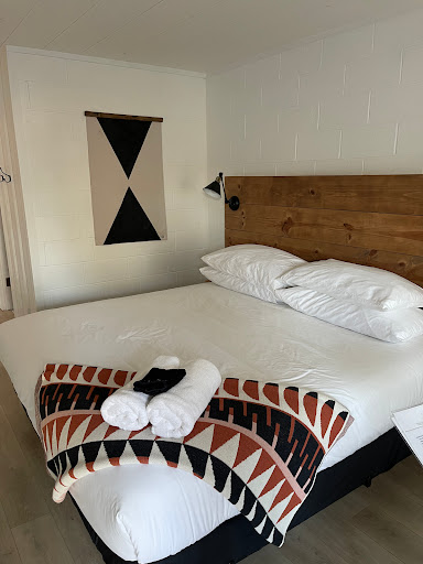 Triangle Motel image