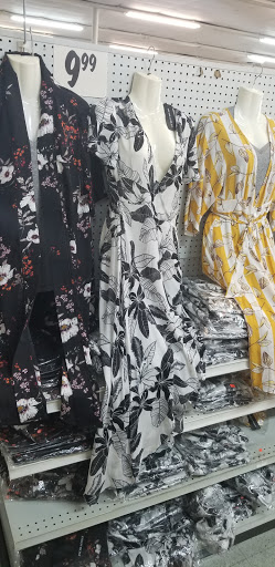 Variety Store «Valley Discount Store», reviews and photos, 2260 Valley Ave, Winchester, VA 22601, USA