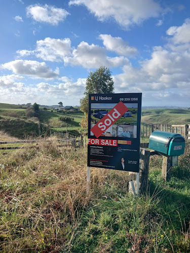 Comments and reviews of LJ Hooker Pukekohe