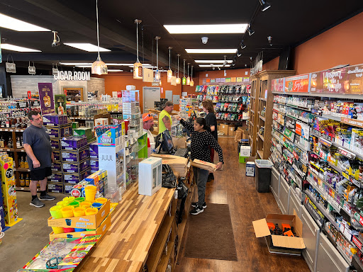 State Liquor Store «Discount Tobacco & Beverage», reviews and photos, 34722 Vine St, Willowick, OH 44095, USA