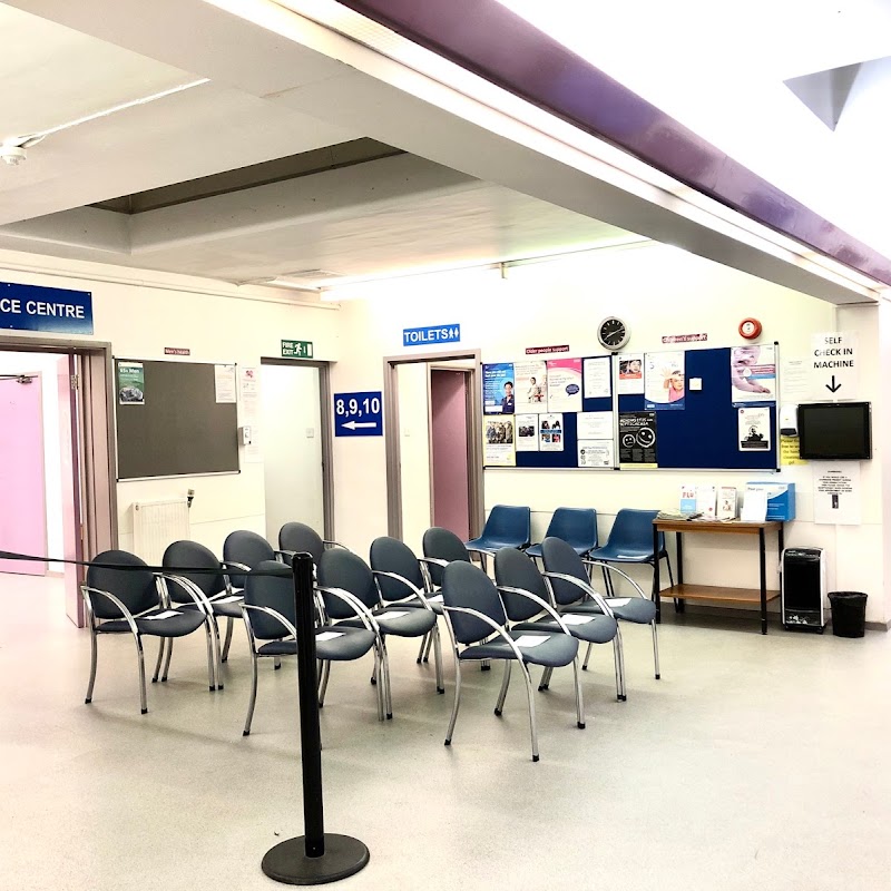 Oakleigh Road Clinic 🏆 NHS GP Barnet Doctors