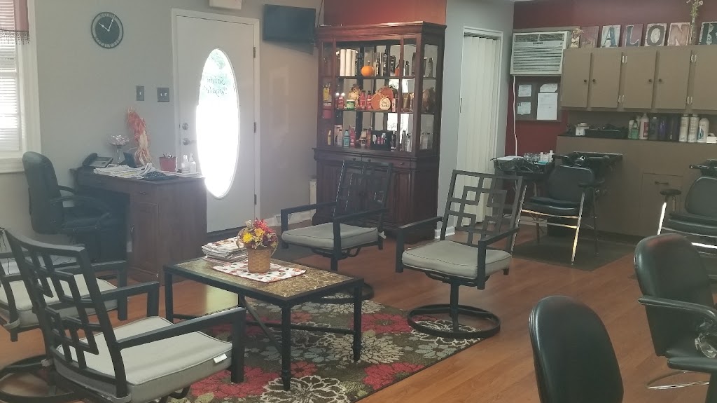 Salon Royale' LLC 08322