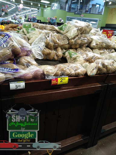 Grocery Store «Kroger», reviews and photos, 3701 National Rd E, Richmond, IN 47374, USA