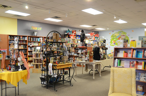 Book Store «Sweetwood Books of Fleming Island», reviews and photos, 1524 County Rd 220, Fleming Island, FL 32003, USA