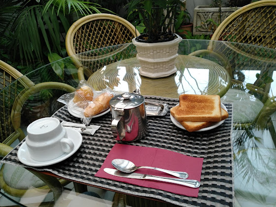 Plats et boissons hôtels Hostal Hispano Argentino 28013 Madrid