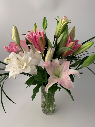 Florist «Blossoms», reviews and photos, 33866 Woodward Ave, Birmingham, MI 48009, USA