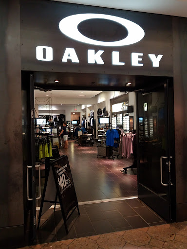 Oakley Store