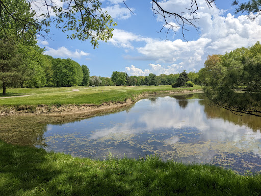 Golf Club «Hilliard Lakes Golf Club», reviews and photos, 31665 Hilliard Blvd, Westlake, OH 44145, USA