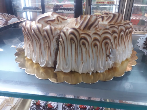 Danubio Cake Shop