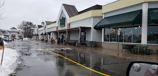 Shopping Mall «Fox Run Mall», reviews and photos, 25-55 Welles St, Glastonbury, CT 06033, USA