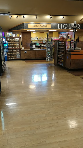 Grocery Store «Sunriver Country Store(IGA)», reviews and photos, 57100 Beaver Dr, Bend, OR 97707, USA
