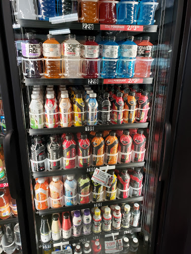 Convenience Store «Kum & Go», reviews and photos, 1605 E Kearney St, Springfield, MO 65803, USA