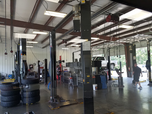 Auto Repair Shop «Meineke Car Care Center», reviews and photos, 2197 S Dixie Blvd, Radcliff, KY 40160, USA