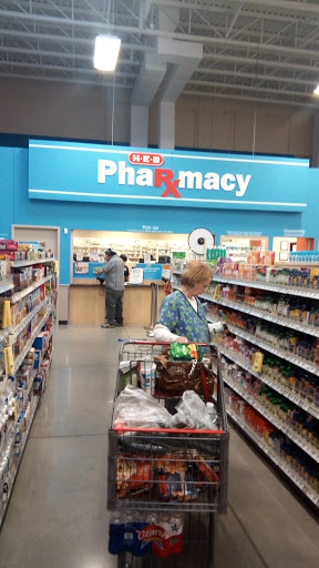 Grocery Store «H-E-B Grocery», reviews and photos, 3590 College St, Beaumont, TX 77701, USA