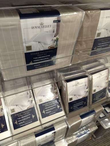 Shopping Mall «Westdale Mall», reviews and photos, 2600 Edgewood Rd SW, Cedar Rapids, IA 52404, USA