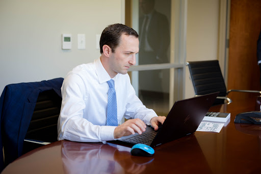 Trial Attorney «Maginnis Law, PLLC», reviews and photos