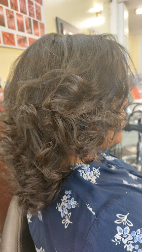 Beauty Salon «Dominican Star Beauty Salon», reviews and photos, 4717 Harford Rd, Baltimore, MD 21214, USA