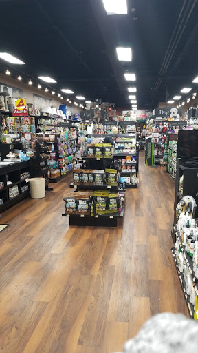 Pet Store «Pet Valu», reviews and photos, 385 N Central Ave, Hartsdale, NY 10530, USA