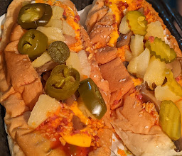 Master Dogo (Campus) photo