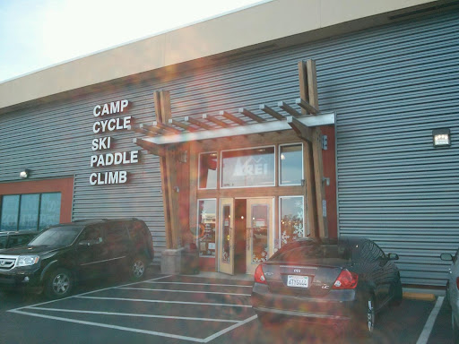 Camping Store «REI», reviews and photos, 1119 Industrial Rd #1b, San Carlos, CA 94070, USA