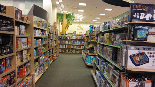 Barnes & Noble image