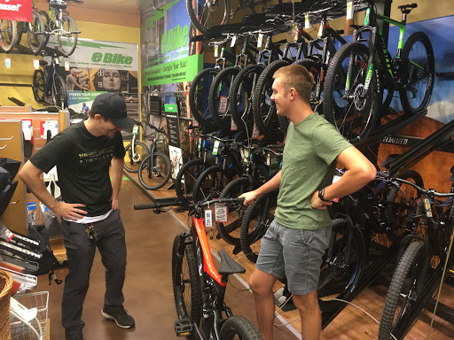 Bicycle Store «Wheel World Bicycles», reviews and photos, 22718 Ventura Blvd, Woodland Hills, CA 91364, USA