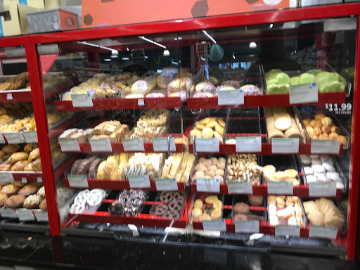 Grocery Store «Whole Foods Market», reviews and photos, 40 Railroad St, Andover, MA 01810, USA