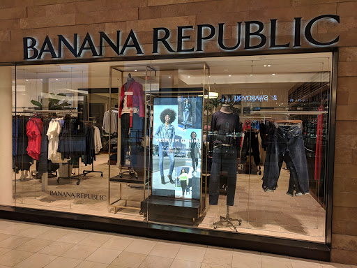 Clothing Store «Banana Republic», reviews and photos, 7101 Democracy Blvd, Bethesda, MD 20817, USA