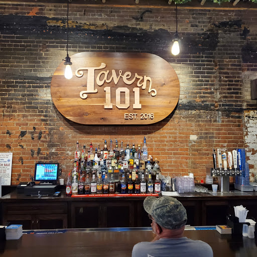 Tavern 101 image 4