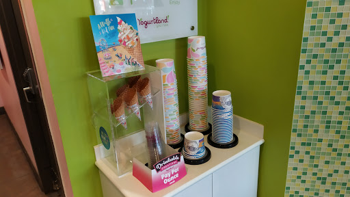 Frozen Yogurt Shop «Yogurtland», reviews and photos, 4170 Lavon Dr #176, Garland, TX 75040, USA