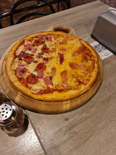 La Pizzeria Il Buco - Guayaquil