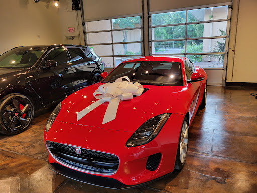 Jaguar Dealer «Jaguar of Tampa», reviews and photos, 320 E Fletcher Ave, Tampa, FL 33612, USA