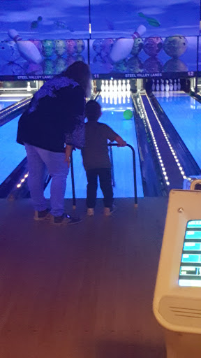 Restaurant «Blue Steel Grill & Cafes /Steel Valley Bowling Center», reviews and photos, 450 Elaine St, Weirton, WV 26062, USA