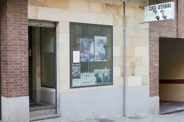 CLINICA VETERINARIA A CUATRO PATAS