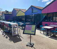 Atmosphère du Bar-restaurant à huîtres La Cabane du Pêcheur à Le Château-d'Oléron - n°11