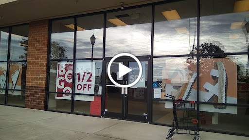 Shoe Store «Famous Footwear», reviews and photos, 7620 Voice of America Centre Dr, West Chester Township, OH 45069, USA