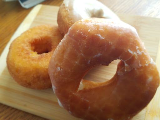 Donut Shop «Royal Donut», reviews and photos, 5759 State Rd, Cleveland, OH 44134, USA