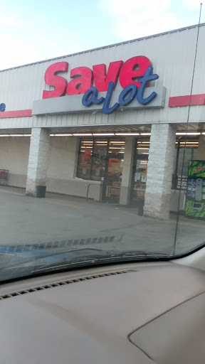 Grocery Store «Save-A-Lot», reviews and photos, 825 S Laurel Rd, London, KY 40741, USA