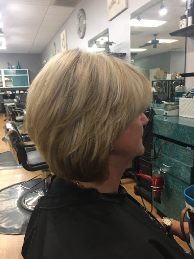 Hair Salon «A Tropical Hair Studio at The Healing Spa Salon», reviews and photos, 1024 Florida A1A #130, Satellite Beach, FL 32937, USA