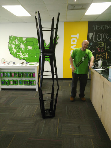 Cell Phone Store «Cricket Wireless Authorized Retailer», reviews and photos, 548 S Duncan Dr, Tavares, FL 32778, USA