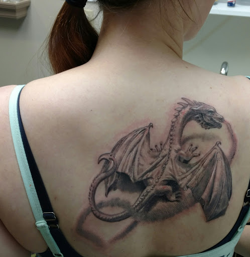 Tattoo Shop «Ink Well Tattoo», reviews and photos, 108 E Main St, La Grange, KY 40031, USA