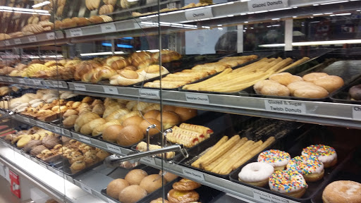 Supermarket «Tienda Fiesta Mart», reviews and photos, 210 E Davis St, Conroe, TX 77301, USA