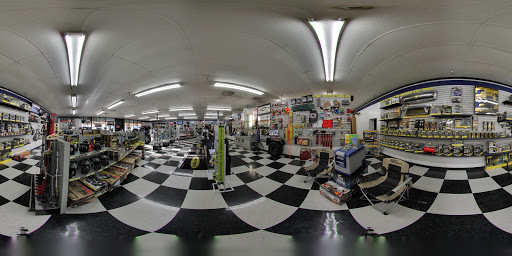 Truck Accessories Store «4 Wheel Parts - Fresno», reviews and photos, 4326 N Blackstone Ave, Fresno, CA 93726, USA