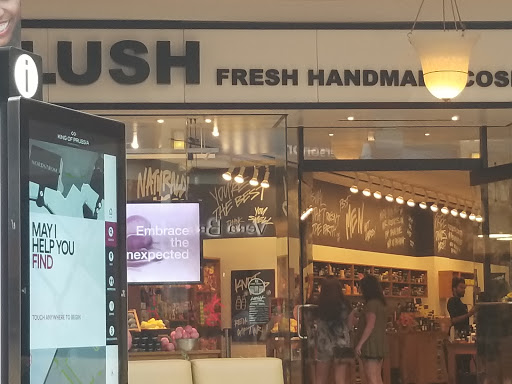 Cosmetics Store «LUSH Fresh Handmade Cosmetics», reviews and photos, 160 N Gulph Rd #1632, King of Prussia, PA 19406, USA