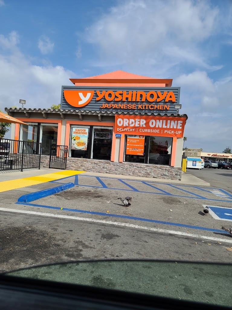 Yoshinoya Rosecrans & Prairie 90250